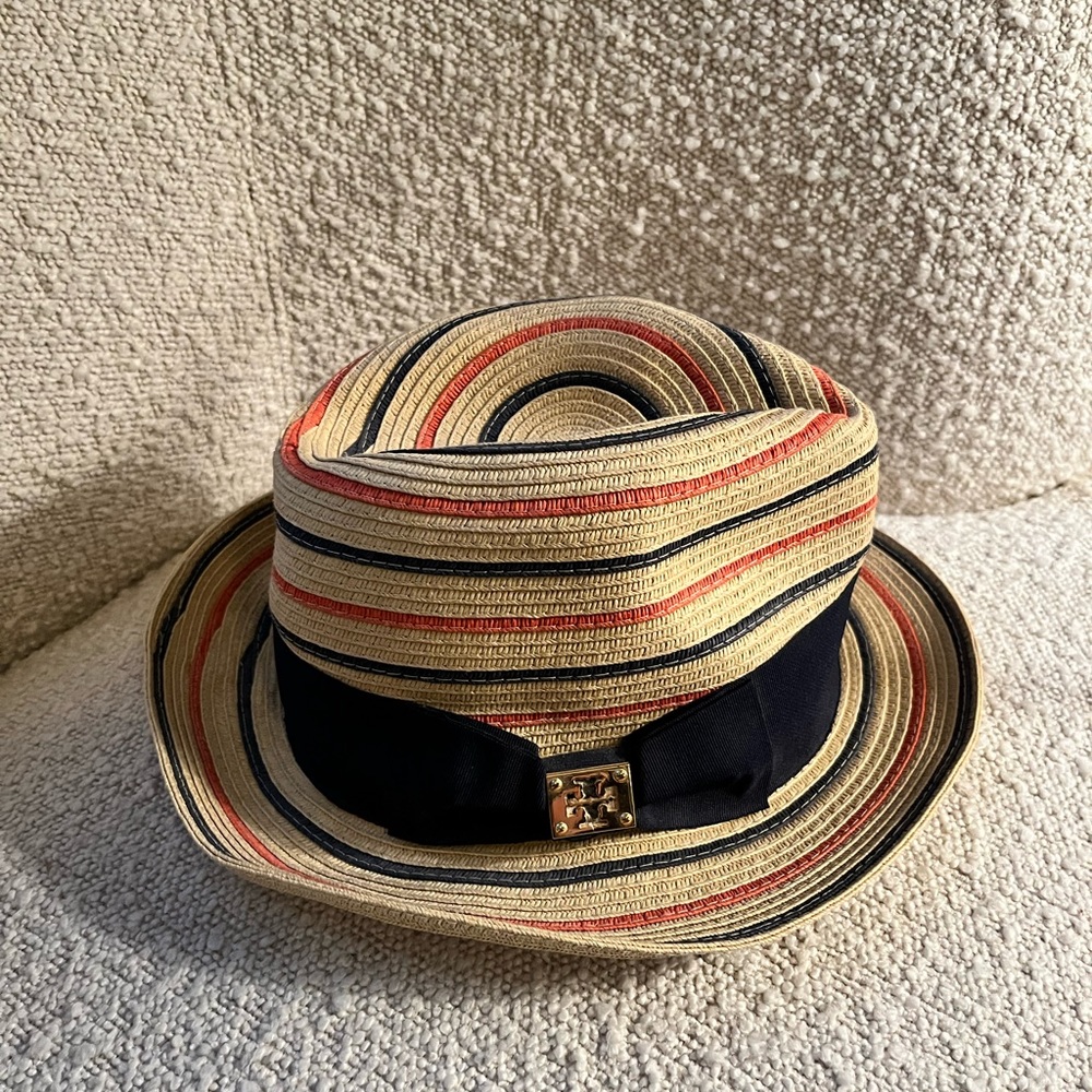 Tory Burch straw hat - never worn basically